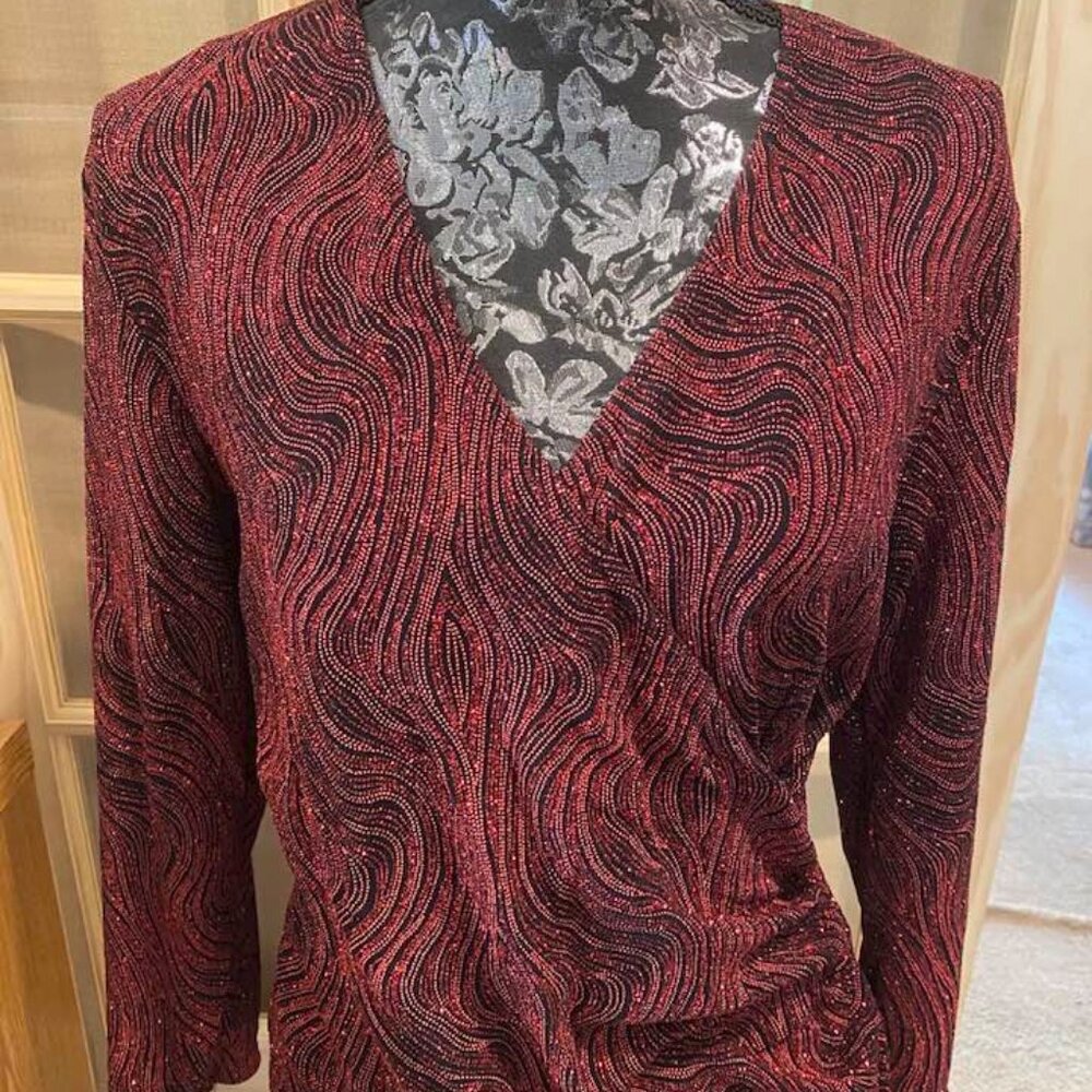 Dressbarn Collection Red Sparkle Swirl Stretch Crossover Blouse, L